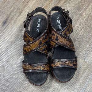Roper Brown and Black Sandals